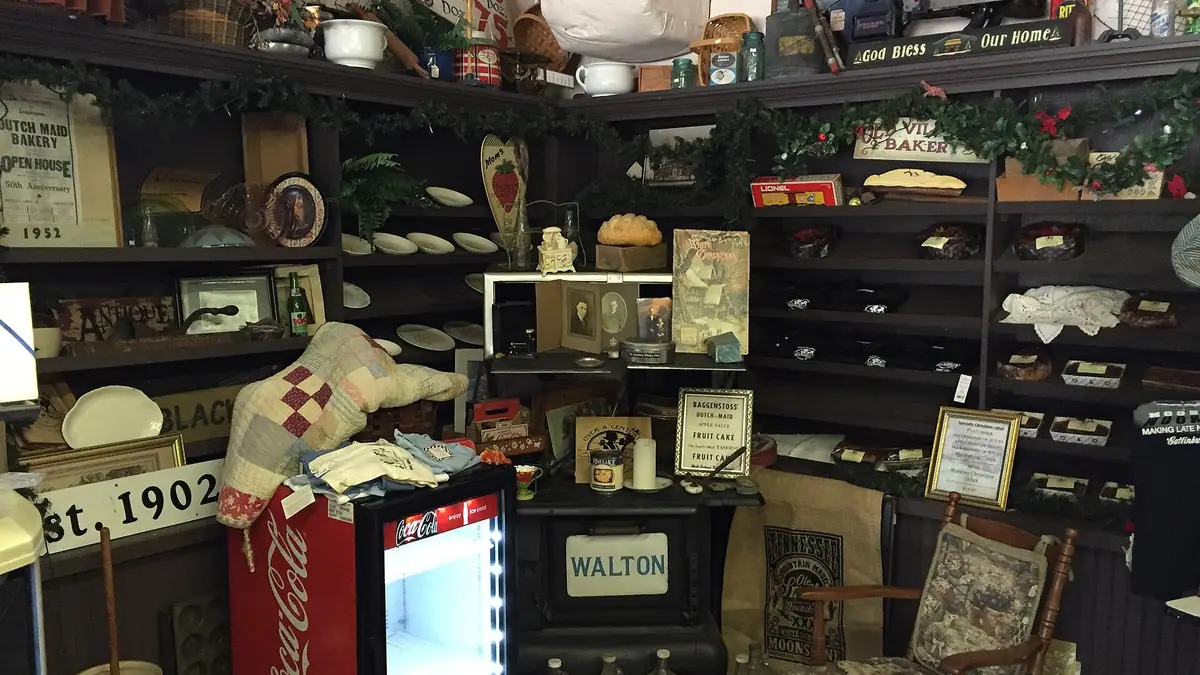 Cake Shop bakes